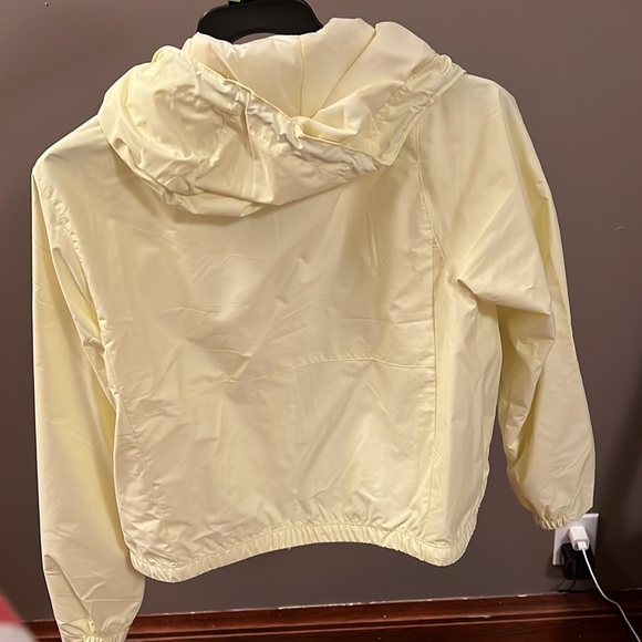 Columbia rain jacket - Picture 2 of 5